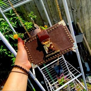 Box Chain Shoulder Purse